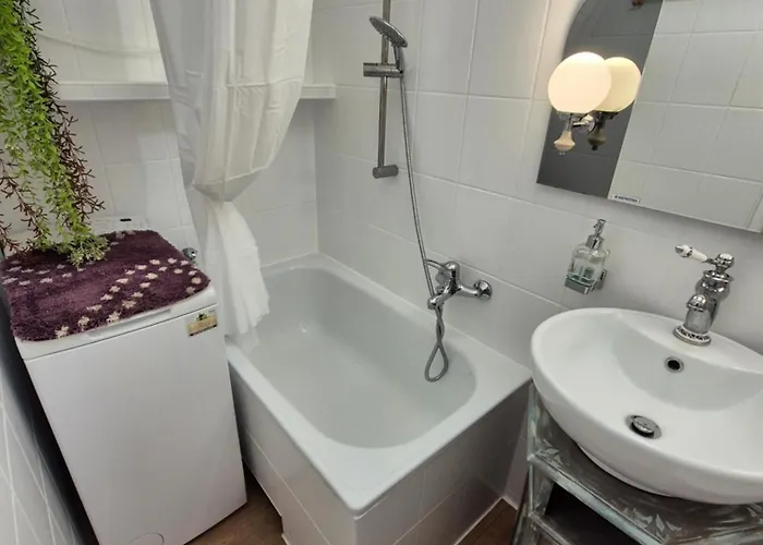 Kam Zabobrze דירה *